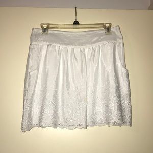 White lace skirt